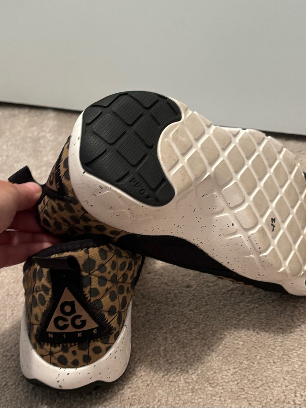Union Tokyo X Nike ACG Moc 3.0 Women’s Size 6 Cheetah Quilted Slip-On Sneakers - Picture 7 of 7
